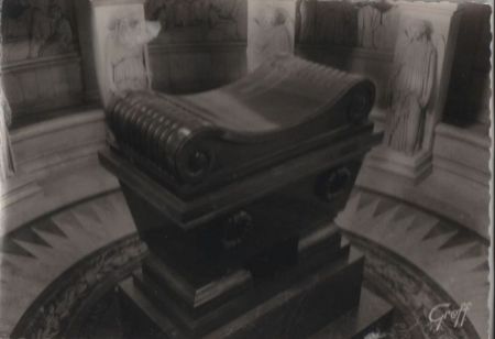 Frankreich - Paris - Aux Invalides, le Tombeau de Napoleon - ca. 1955 Frankreich - Paris - Aux Invalides, le Tombeau de Napoleon - ca. 1955