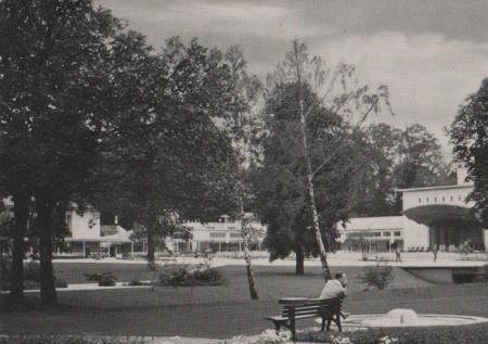 Bad Salzuflen - Kurpark mit Musikpavillon - ca. 1965 Bad Salzuflen - Kurpark mit Musikpavillon - ca. 1965