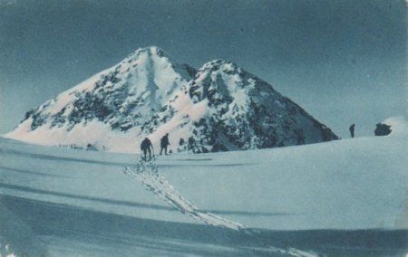 Skiwanderer im Hochgebirge - ca. 1955 Skiwanderer im Hochgebirge - ca. 1955