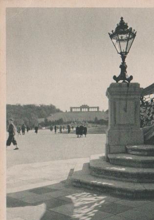 Österreich - Abend in Schönbrunn bei Wien - ca. 1955 Österreich - Abend in Schönbrunn bei Wien - ca. 1955