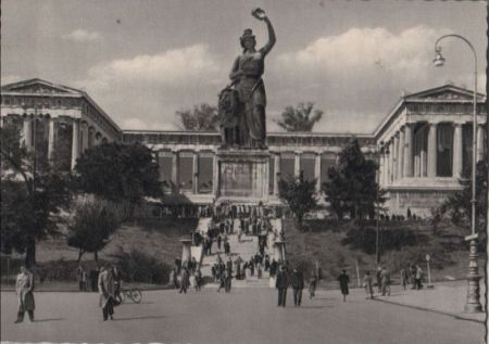 München - Bavaria mit Ruhmeshalle - ca. 1955 München - Bavaria mit Ruhmeshalle - ca. 1955