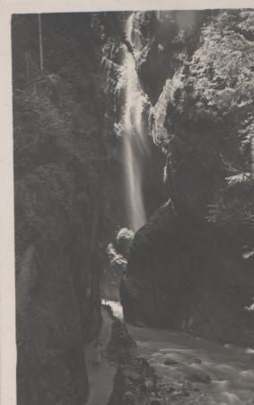 Garmisch-Partenkirchen - Partnachklamm b. Garmisch - Schleierfall - ca. 1935 Garmisch-Partenkirchen - Partnachklamm b. Garmisch - Schleierfall - ca. 1935