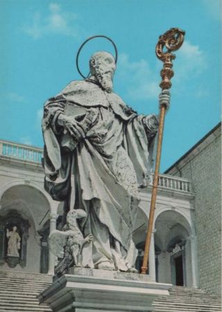 Cassino, Abtei Montecassino - Italien - Statue Benediktus Cassino, Abtei Montecassino - Italien - Statue Benediktus