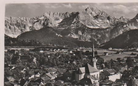 Garmisch-Partenkirchen - Garmisch Partenkirchen mit Wetterstein - ca. 1955 Garmisch-Partenkirchen - Garmisch Partenkirchen mit Wetterstein - ca. 1955