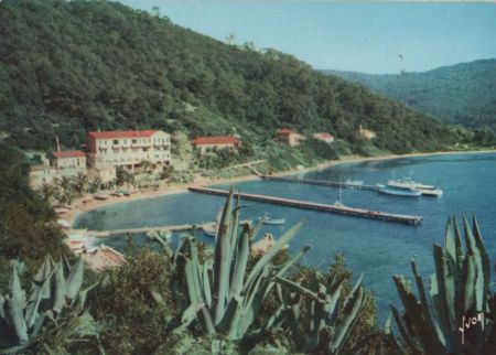 Frankreich - Port Cros - Le Port - ca. 1980 Frankreich - Port Cros - Le Port - ca. 1980