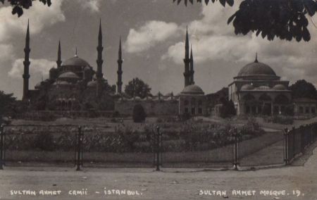 Istanbul - Sultan Ahmet Camii - ca. 1950 Istanbul - Sultan Ahmet Camii - ca. 1950