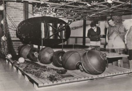 Stralsund - Meeresmuseum, Grundschleppnetz - 1979 Stralsund - Meeresmuseum, Grundschleppnetz - 1979