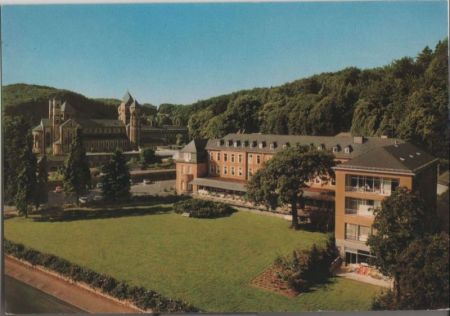 Maria Laach (Glees) - Abteikirche und Seehotel - 1989 Maria Laach (Glees) - Abteikirche und Seehotel - 1989