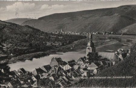 Zell (Mosel) - aus dem Weinberg Zell (Mosel) - aus dem Weinberg