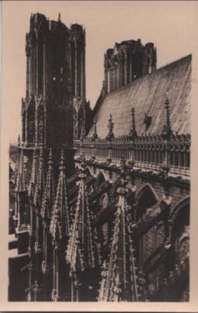 Frankreich - Reims - Arcs-Boutante de la Cathedrale - ca. 1935 Frankreich - Reims - Arcs-Boutante de la Cathedrale - ca. 1935