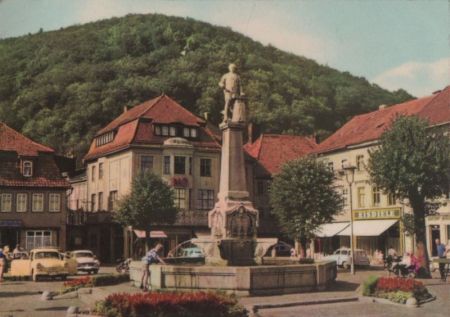 Suhl - Waffenschmiede-Denkmal - 1964 Suhl - Waffenschmiede-Denkmal - 1964