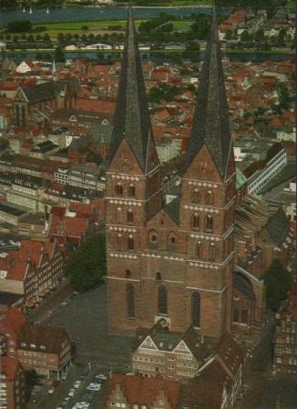 Lübeck - St. Marien, Luftbild - ca. 1980 Lübeck - St. Marien, Luftbild - ca. 1980