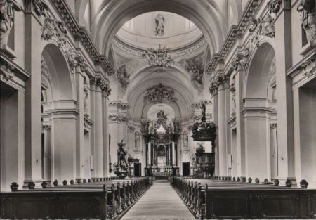 Fulda - Dom, Hauptschiff mit Hochaltar - 1975 Fulda - Dom, Hauptschiff mit Hochaltar - 1975