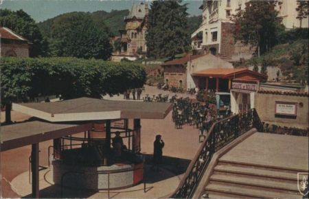 Frankreich - Chatel-Guyon - Source Yvonne - 1970 Frankreich - Chatel-Guyon - Source Yvonne - 1970