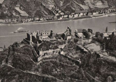 St. Goar, Burg Rheinfels - Luftaufnahme - ca. 1960 St. Goar, Burg Rheinfels - Luftaufnahme - ca. 1960