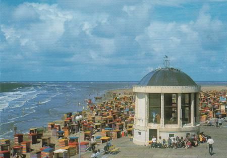 Borkum - Strand und Promenade am Musikpavillon - 1998 Borkum - Strand und Promenade am Musikpavillon - 1998