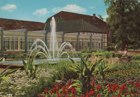 Bad Driburg - Fontäne im Kurpark - ca. 1980 Bad Driburg - Fontäne im Kurpark - ca. 1980
