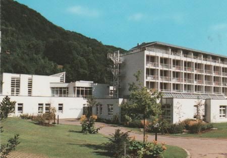 Bad Ditzenbach - Kurklinik der Barmh. Schwestern - Haus Luise und Kurmittelhaus - 1990 Bad Ditzenbach - Kurklinik der Barmh. Schwestern - Haus Luise und Kurmittelhaus - 1990