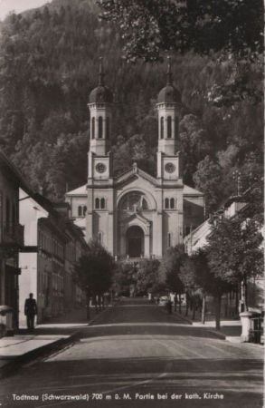 Todtnau - Partie bei der kath. Kirche - ca. 1960 Todtnau - Partie bei der kath. Kirche - ca. 1960