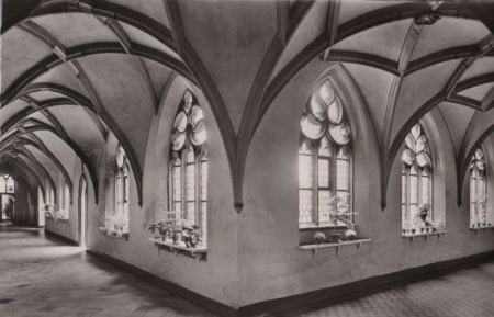 Bernkastel-Kues - Kreuzgang im St. Nikolaus-Hospital - ca. 1960 Bernkastel-Kues - Kreuzgang im St. Nikolaus-Hospital - ca. 1960