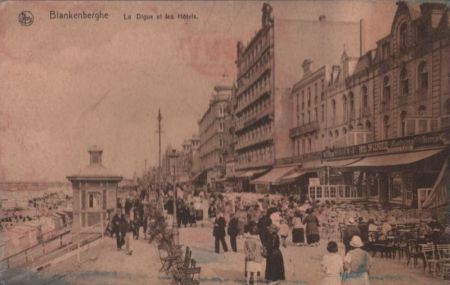 Belgien - Blankenberge - La Digue et les Hotels - ca. 1935 Belgien - Blankenberge - La Digue et les Hotels - ca. 1935