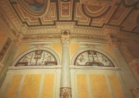 Dresden - Semperoper, oberes Rundfoyer - ca. 1985 Dresden - Semperoper, oberes Rundfoyer - ca. 1985