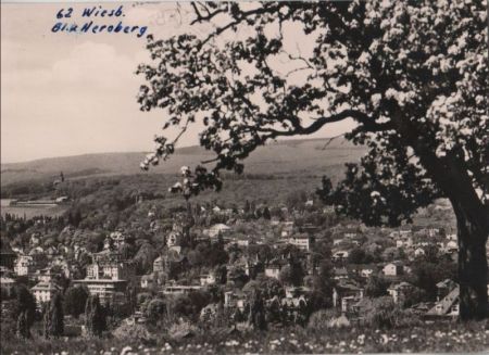 Wiesbaden - Blick zum Neroberg - 1969 Wiesbaden - Blick zum Neroberg - 1969