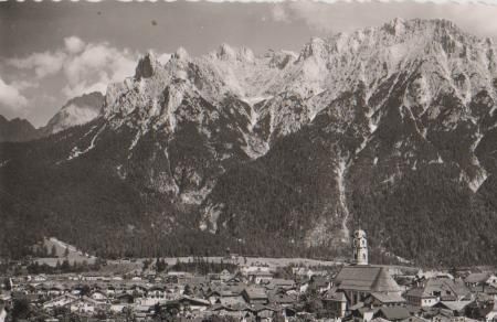 Mittenwald mit Karwendel - ca. 1955 Mittenwald mit Karwendel - ca. 1955