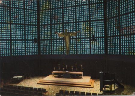 Berlin-Charlottenburg, Gedächtniskirche - innen - 1975 Berlin-Charlottenburg, Gedächtniskirche - innen - 1975