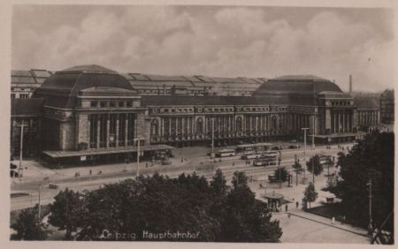 Leipzig - Hauptbahnhof - ca. 1950 Leipzig - Hauptbahnhof - ca. 1950