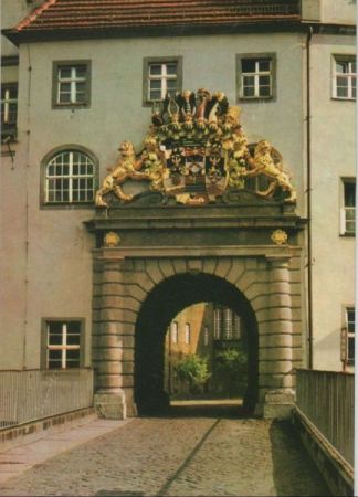 Torgau - Schloßeingang mit Wappen - 1977 Torgau - Schloßeingang mit Wappen - 1977