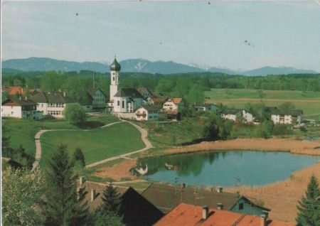 Iffeldorf - Schloßanger mit Dorfkirche - ca. 1980 Iffeldorf - Schloßanger mit Dorfkirche - ca. 1980