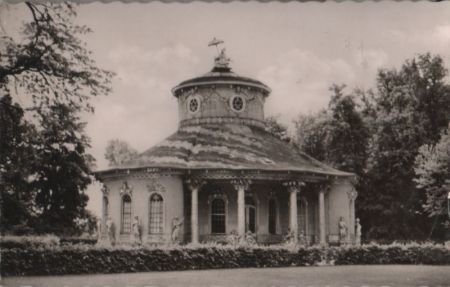 Potsdam - Sanssouci, Chin. Teehaus - ca. 1965 Potsdam - Sanssouci, Chin. Teehaus - ca. 1965