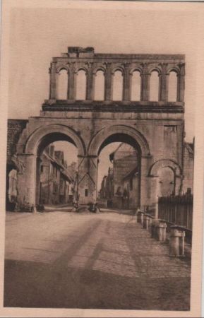 Frankreich - Autun - Porte Romaine - ca. 1935 Frankreich - Autun - Porte Romaine - ca. 1935