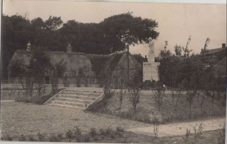 Dänemark - Højer Sogn - Hoyer - Ehrenmal für Gefallene der Kirchengemeinde - 1932 Dänemark - Højer Sogn - Hoyer - Ehrenmal für Gefallene der Kirchengemeinde - 1932