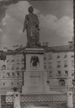 Österreich - Salzburg - Mozartdenkmal - ca. 1965 Österreich - Salzburg - Mozartdenkmal - ca. 1965
