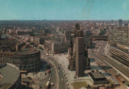 Berlin-Charlottenburg, Gedächtniskirche - vom Europa-Center - ca. 1965 Berlin-Charlottenburg, Gedächtniskirche - vom Europa-Center - ca. 1965