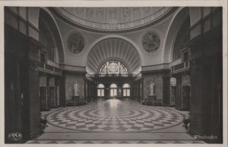 Wiesbaden - Wandelhalle im Kurhaus - 1932 Wiesbaden - Wandelhalle im Kurhaus - 1932