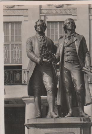 Weimar - Goethe- u. Schiller-Denkmal - ca. 1955 Weimar - Goethe- u. Schiller-Denkmal - ca. 1955