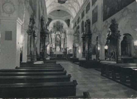 St. Peter - Kircheninneres der Stiftskirche St. Peter - Kircheninneres der Stiftskirche