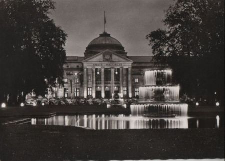 Wiesbaden - Kurhaus in Festbeleuchtung - ca. 1955 Wiesbaden - Kurhaus in Festbeleuchtung - ca. 1955