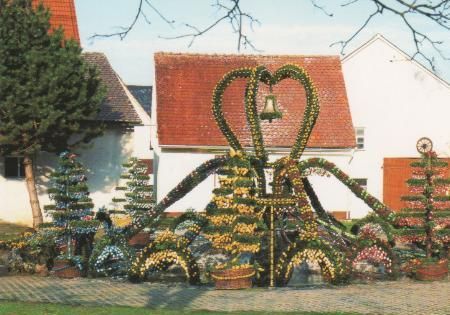 Egloffstein - aufgenommen im Guinness-Buch der Rekorde 2000 - ca. 2000 Egloffstein - aufgenommen im Guinness-Buch der Rekorde 2000 - ca. 2000