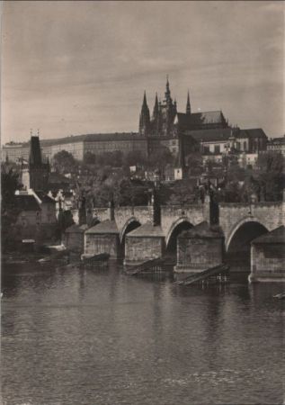 Tschechien - Prag - Praha - Prager Burg und Karlsbrücke - ca. 1980 Tschechien - Prag - Praha - Prager Burg und Karlsbrücke - ca. 1980
