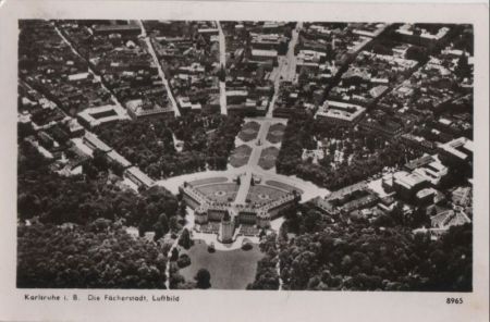 Karlsruhe - Fächerstadt, Luftbild - 1953 Karlsruhe - Fächerstadt, Luftbild - 1953