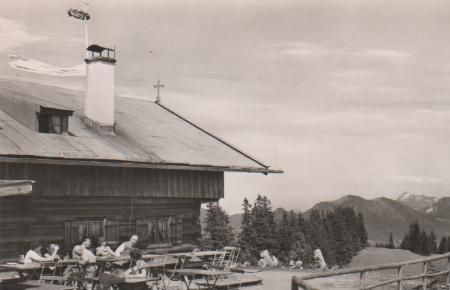 Bad Wiessee - Berggasthaus Aueralm mit Fockenstein - 1961 Bad Wiessee - Berggasthaus Aueralm mit Fockenstein - 1961