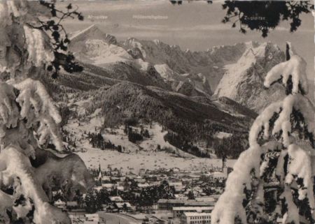Garmisch-Partenkirchen - gegen Zugspitzgruppe - 1965 Garmisch-Partenkirchen - gegen Zugspitzgruppe - 1965