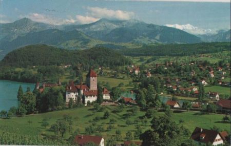 Spiez - Schweiz - mit Schloss Spiez - Schweiz - mit Schloss