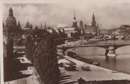 Dresden - Elbpanorama - ca. 1945 Dresden - Elbpanorama - ca. 1945