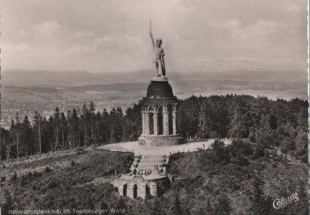 Hermannsdenkmal bei Hiddesen - 1955 Hermannsdenkmal bei Hiddesen - 1955