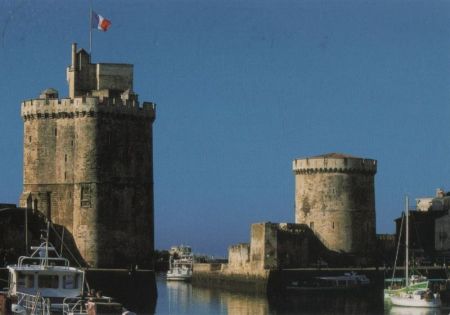 Frankreich - La Rochelle - Tours de la Chaine et Saint-Nicolas - 2003 Frankreich - La Rochelle - Tours de la Chaine et Saint-Nicolas - 2003